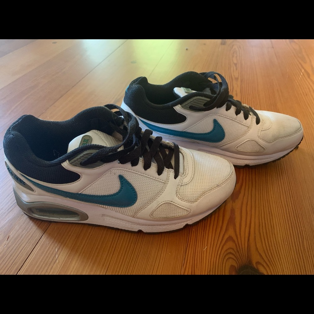 Women’s Nike Air Max. Size 8.5.